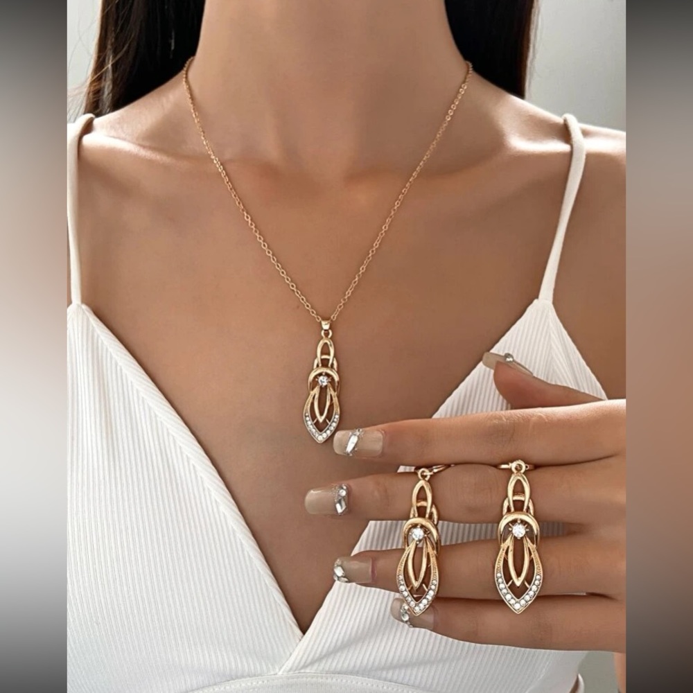 Rhinestone Decor Geometric Pendant Necklace & Drop Earrings set of 2